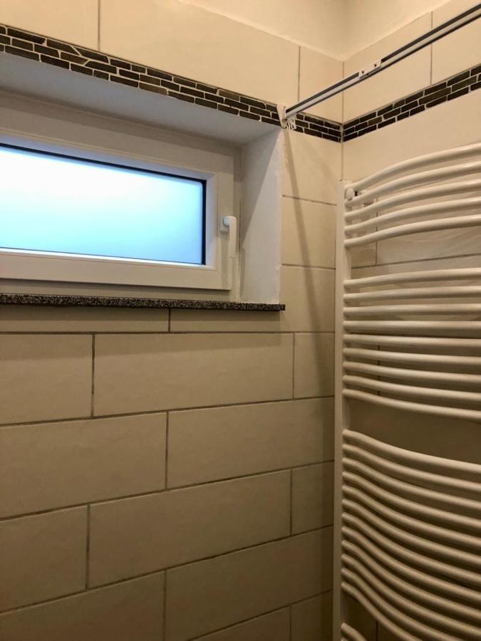 Erdgeschoss-Appartement Mit Seeblick Ahrensbok Eksteriør bilde