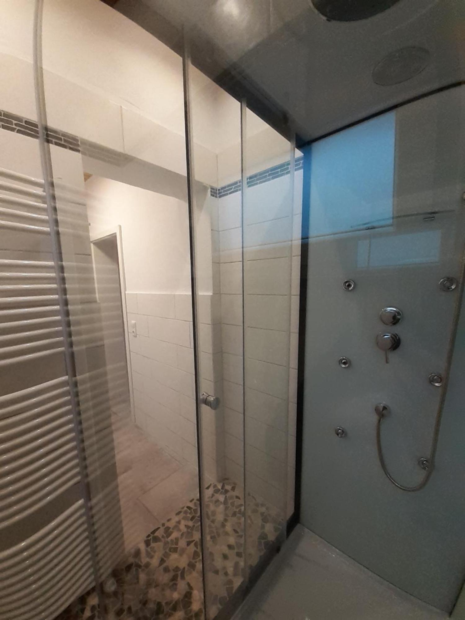 Erdgeschoss-Appartement Mit Seeblick Ahrensbok Eksteriør bilde