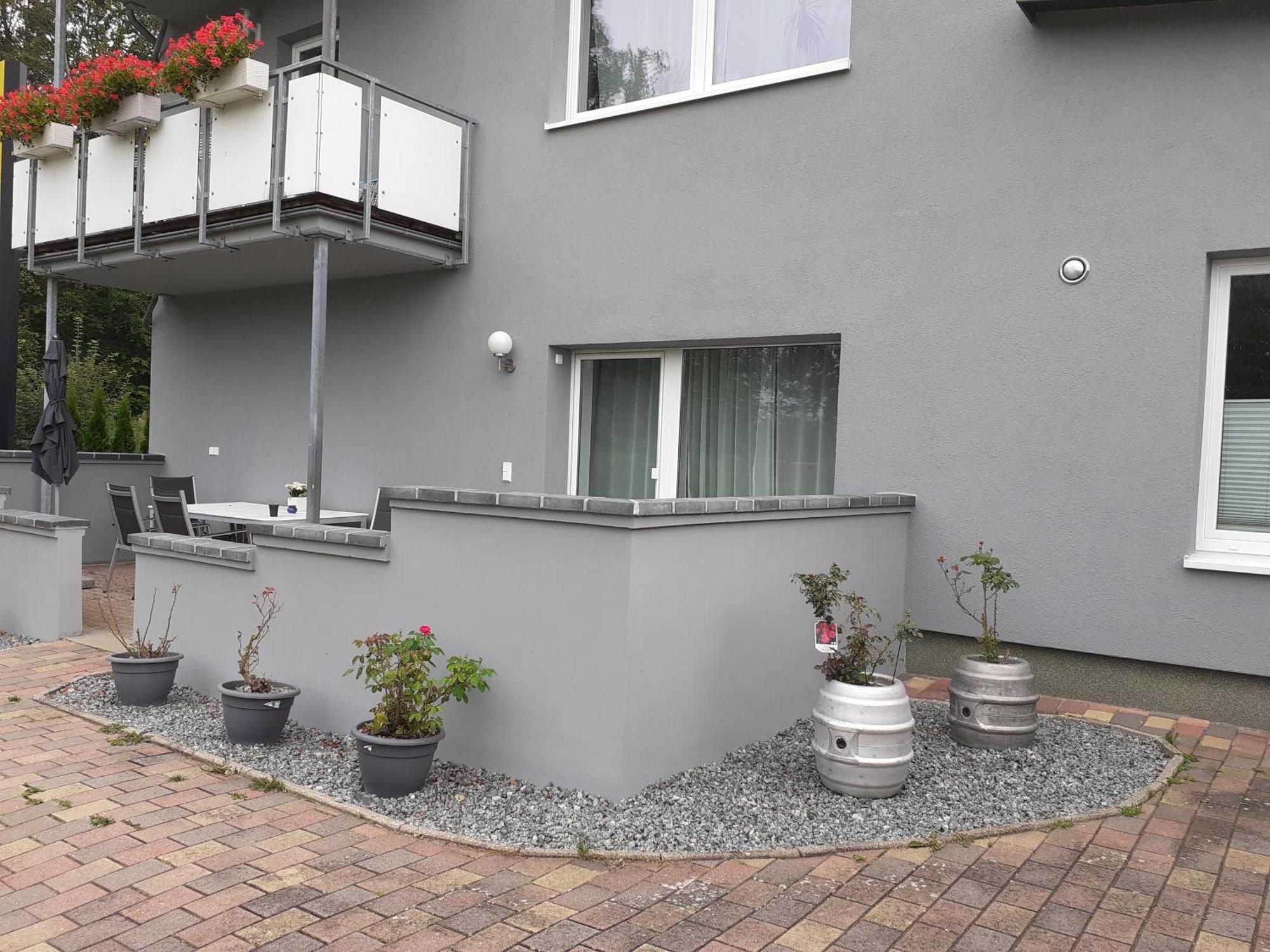 Erdgeschoss-Appartement Mit Seeblick Ahrensbok Eksteriør bilde